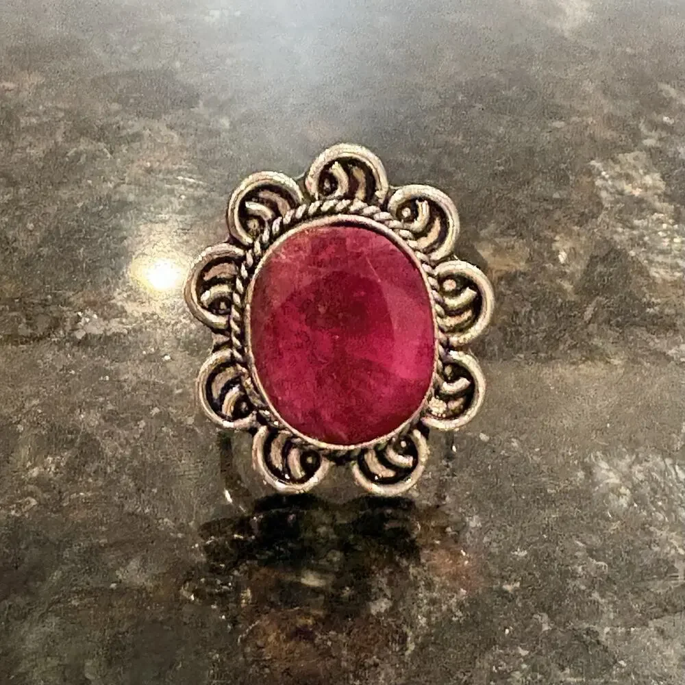 Sterling Silver and Ruby Ring Size 7 w/ Scalloped Edges Vintage